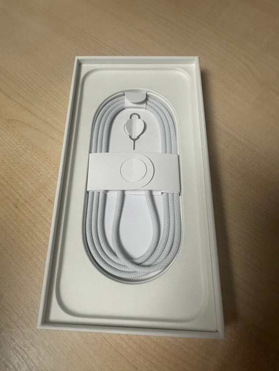 아이폰17 프로 맥스 512gb 실버(애케 27년 12월) S급 판매합니다~ 이미지