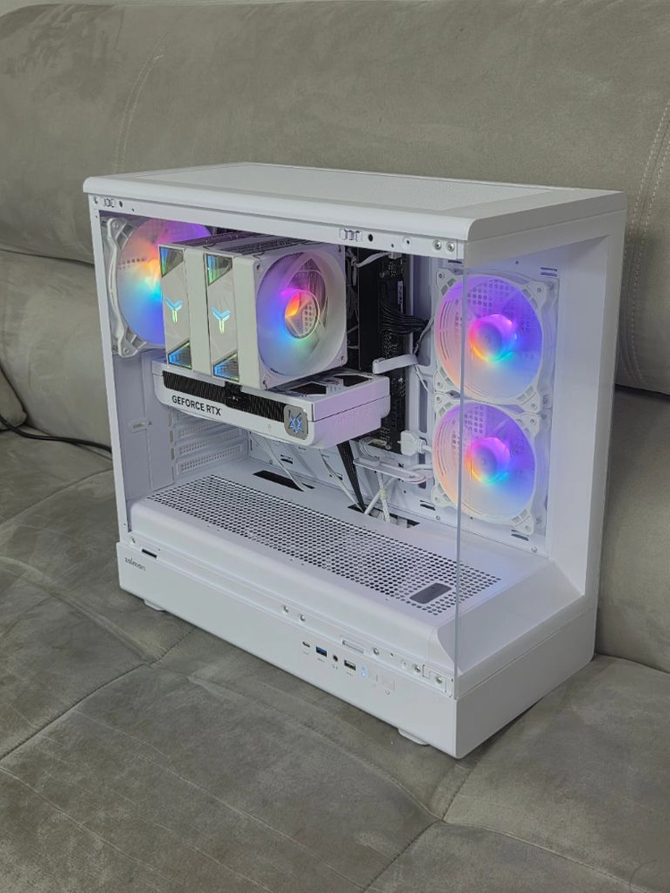 AMD RYZEN 7800X3D, RTX 5060TI 이미지