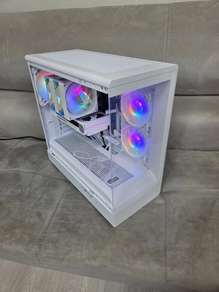 AMD RYZEN 7800X3D, RTX 5060TI 이미지