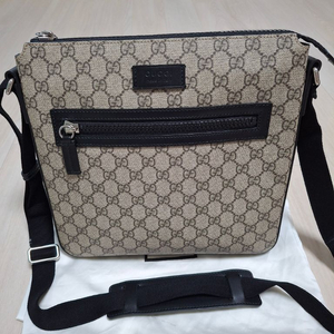 (정품)구찌 GG 수프림 캔버스 크로스백 406374구성품 이미지