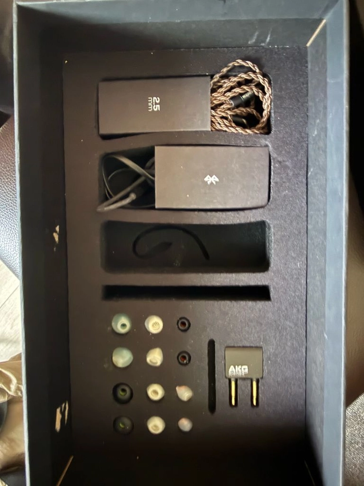 akg N5005 - 안심되는 중고거래