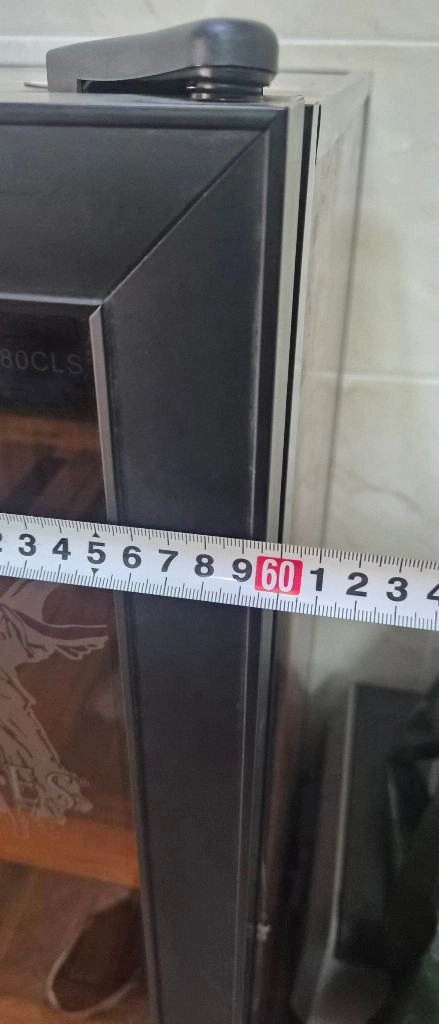80병 와인셀러 이미지