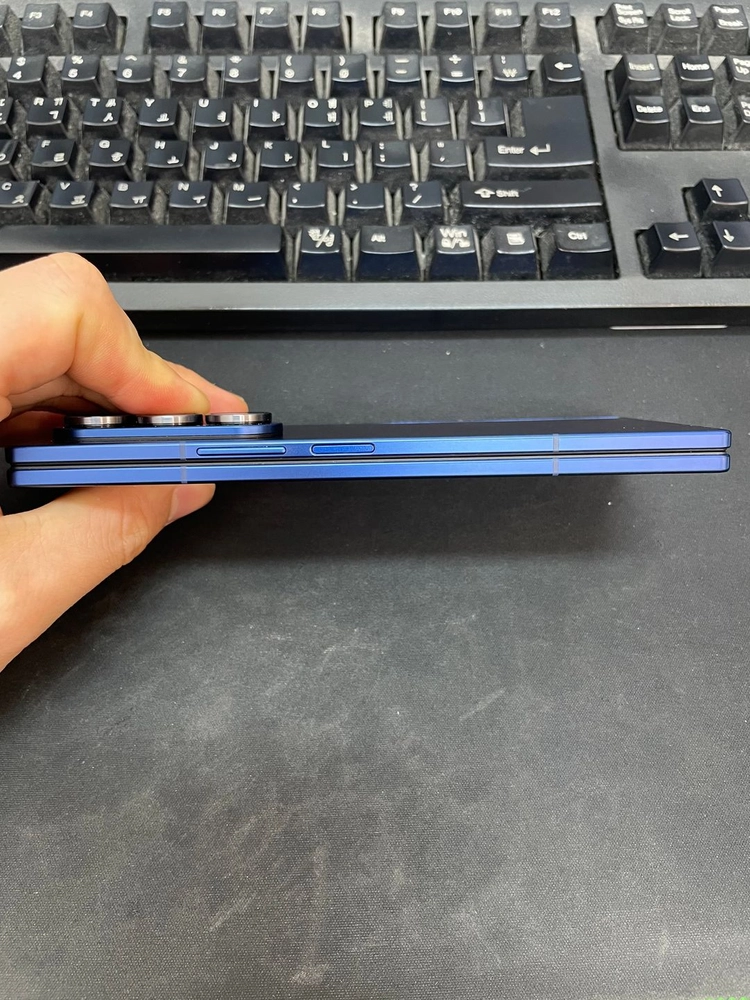 갤럭시Z폴드7 블루 512GB 무잔상 상태좋은 중고126만5천팝니다 이미지