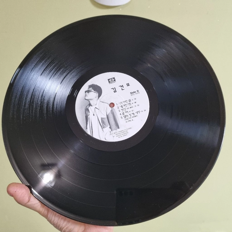 김건모 1집 LP 이미지