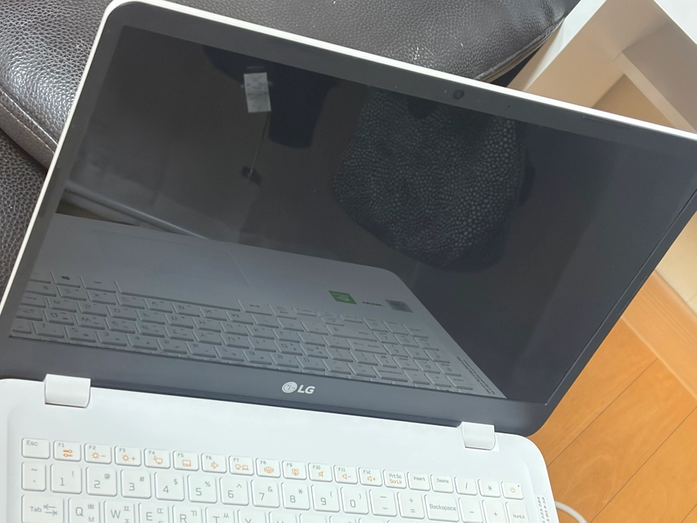 i5-10210U / 16GB / 256GB / LG 울트라PC 노트북 이미지