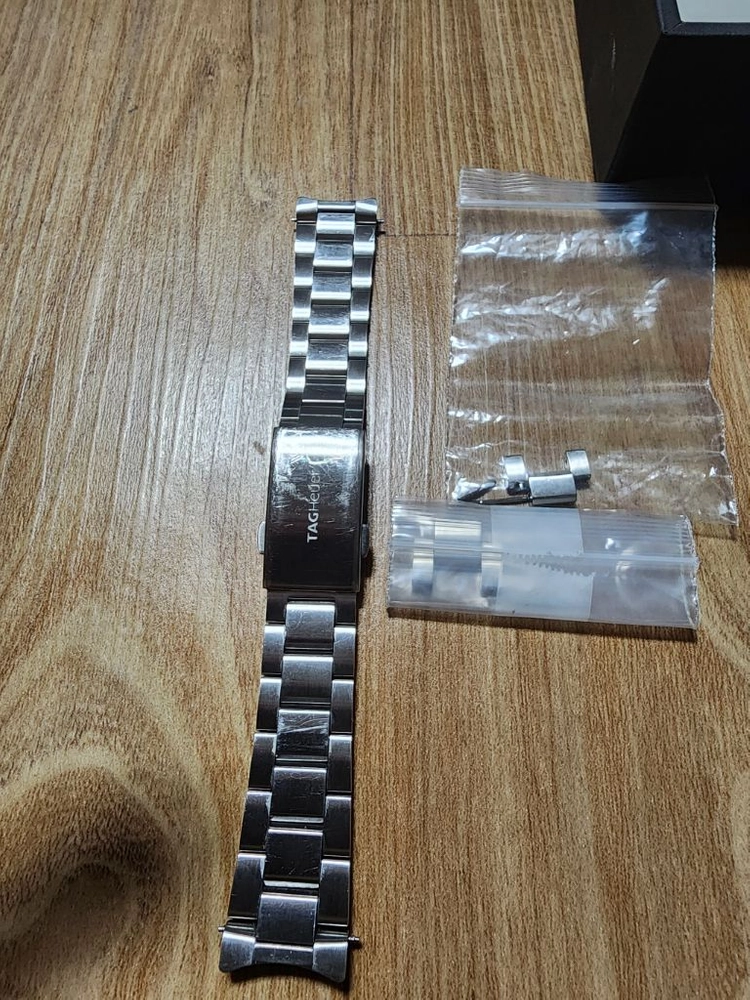 태그호이어 아쿠아레이서 300 20mm 메탈시계줄 이미지