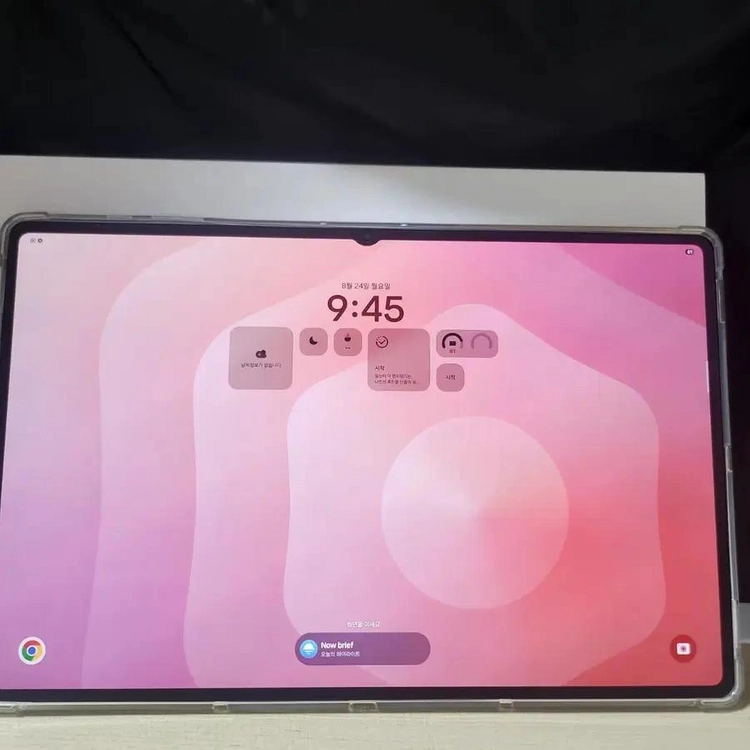 S급 갤럭시탭S11 울트라 256 풀박스 Wifi+ S펜, 블루투스키보드, 클리어케이스 이미지