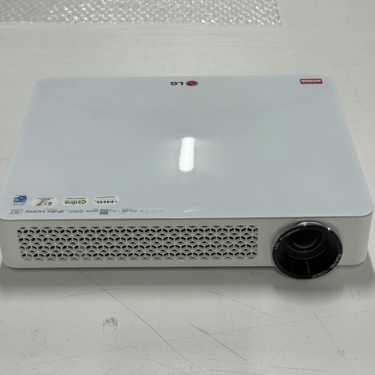 LG PF87K 중고빔프로젝터 미니빔 휴대용 캠핌용 이미지