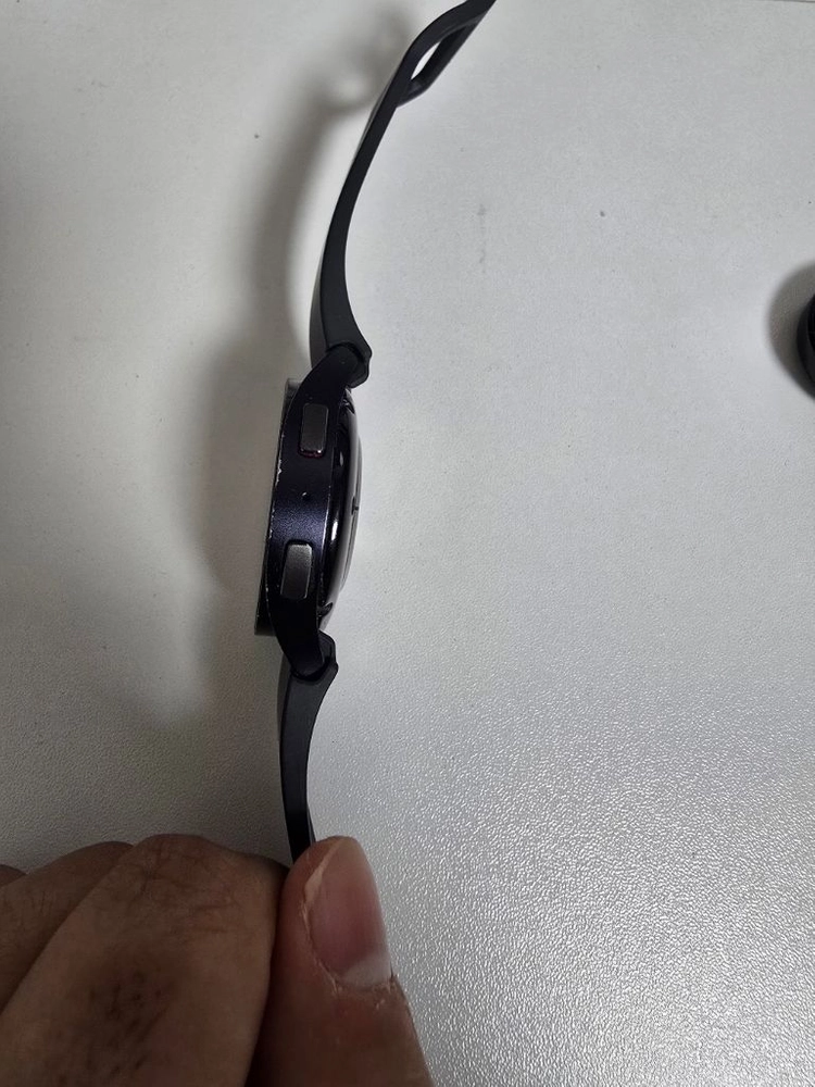 갤럭시 워치6 40mm 블랙 LTE 셀룰러 버전 이미지