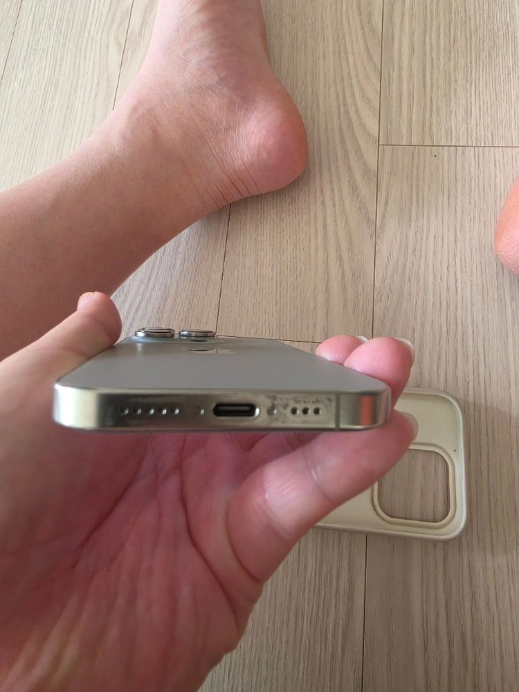 아이폰16 프로 128GB 이미지