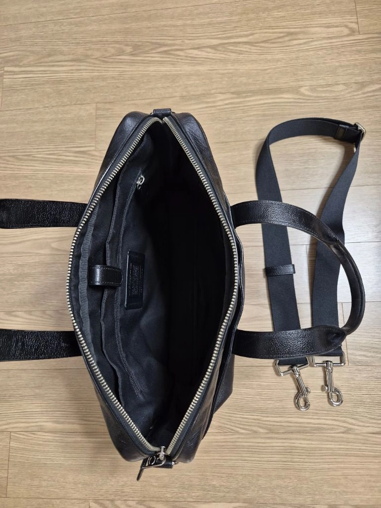 코치 클래식 가죽 브리프케이스 노트북 서류가방 이미지
