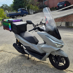 혼다 pcx125 25년 abs 짧은키로수 판매합니다 이미지