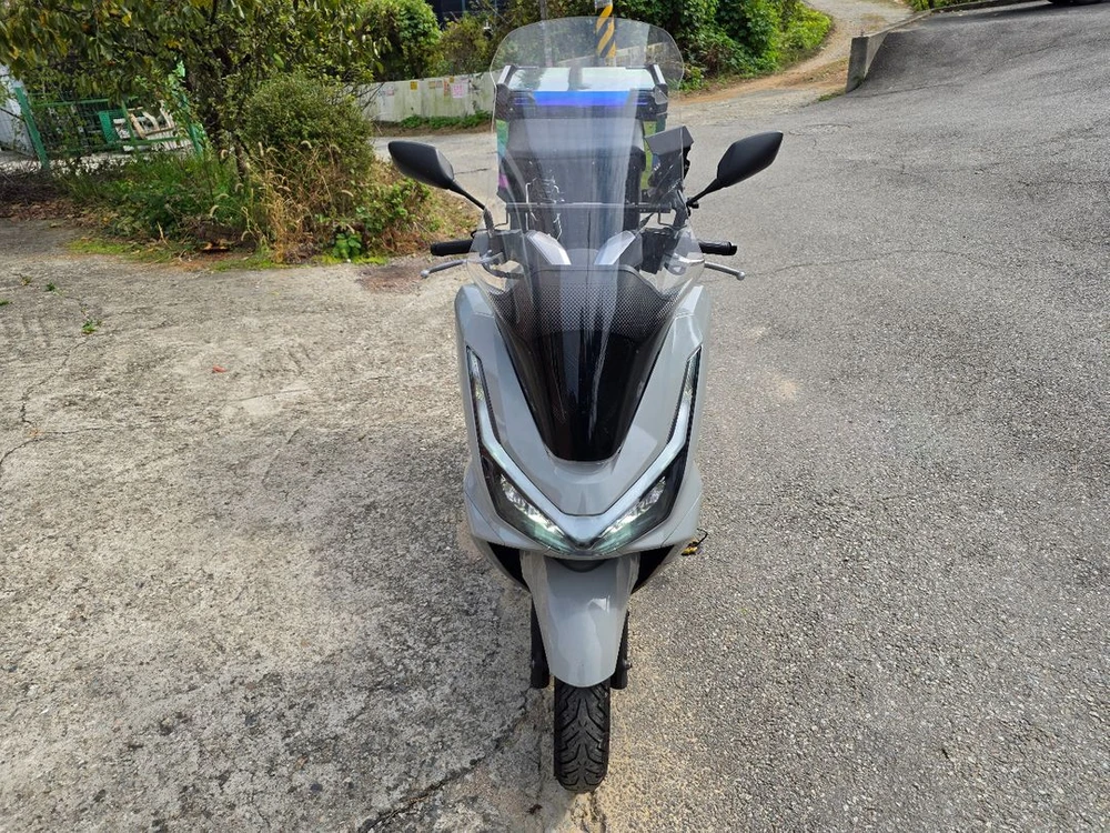 혼다 pcx125 25년 abs 짧은키로수 판매합니다 이미지