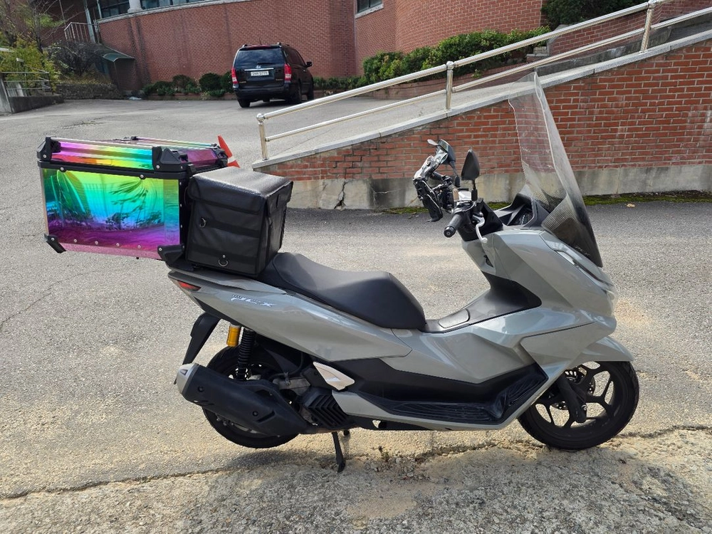 혼다 pcx125 25년 abs 짧은키로수 판매합니다 이미지