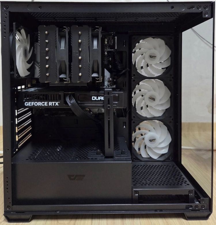 (최신형) i5-14600K / RTX5060Ti 고성능 본체 판매 이미지