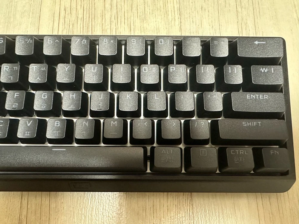 우팅 60 he v2 알루미늄 블랙 완제품 판매합니다. 이미지
