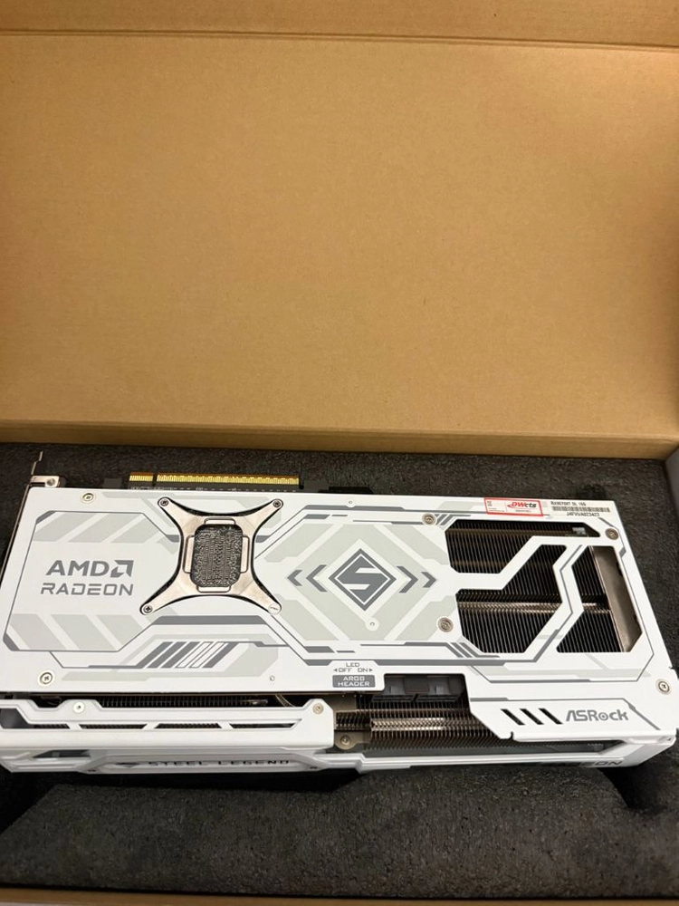 rx 9070xt 16g 화이트 스틸레전드 이미지