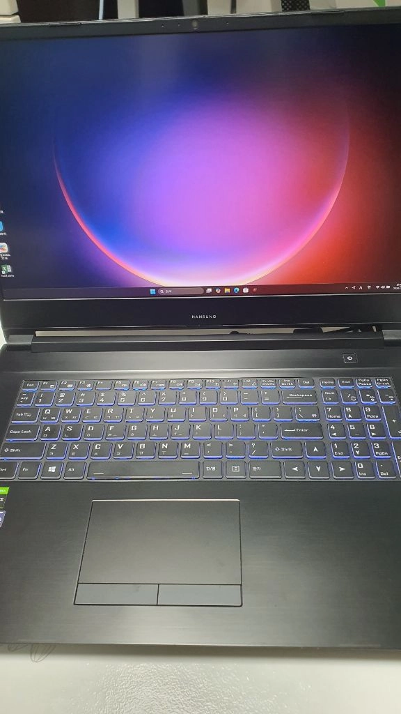 한성 게이밍노트북.i7-16g-256g-gtx1650.배터리93% 상태최상 이미지