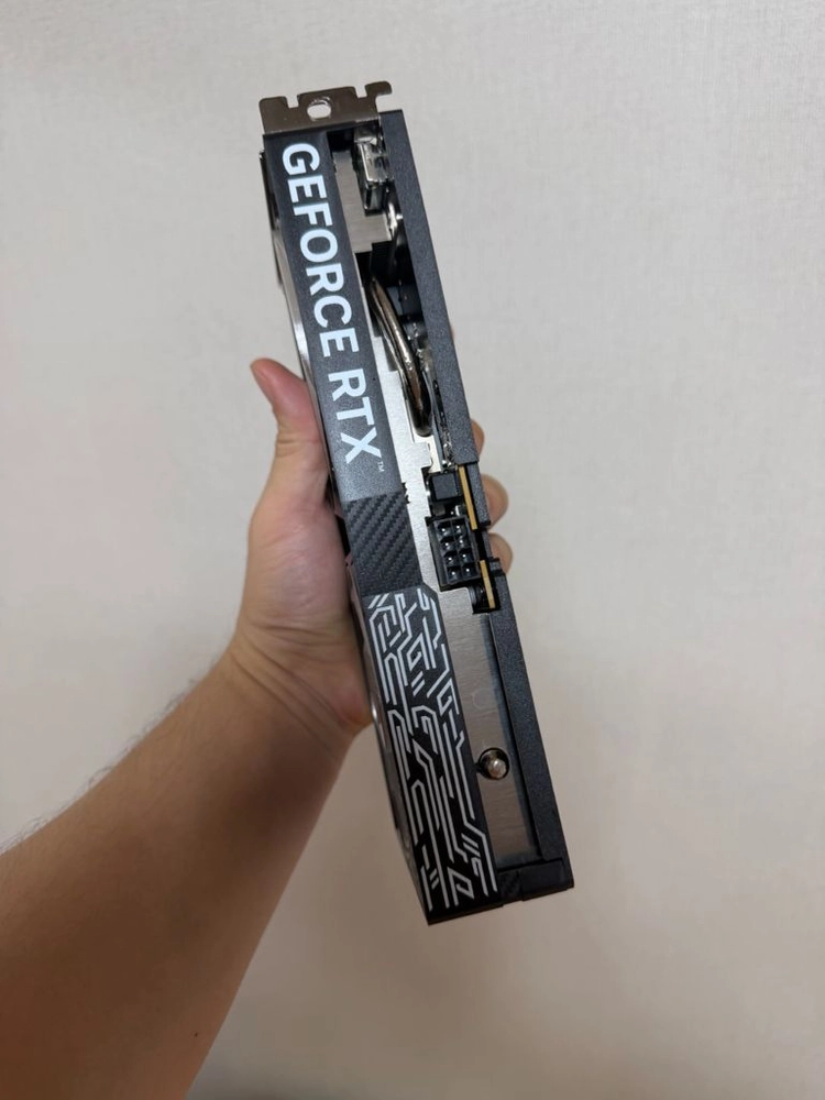 Galax 갤럭시 RTX5060 원클릭 OC V2 D7 8GB 이미지