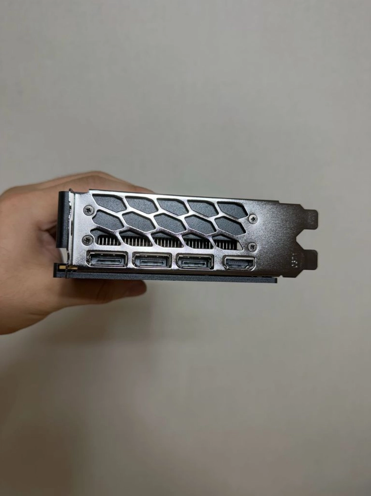 Galax 갤럭시 RTX5060 원클릭 OC V2 D7 8GB 이미지