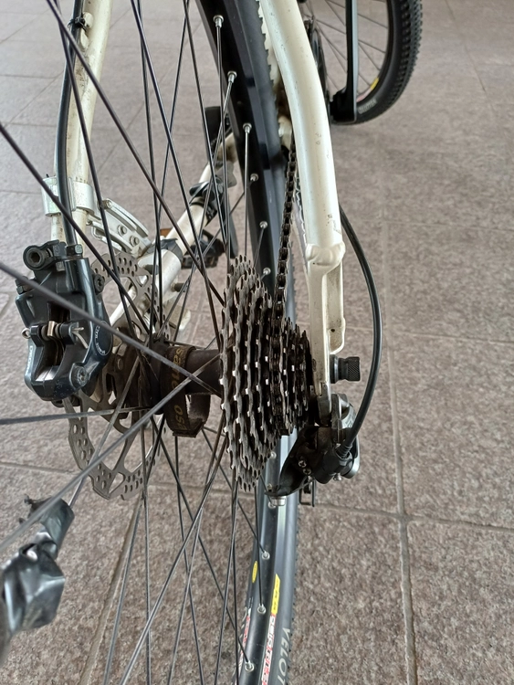 * KONA 26인치 + 바팡 미드 350W 이미지