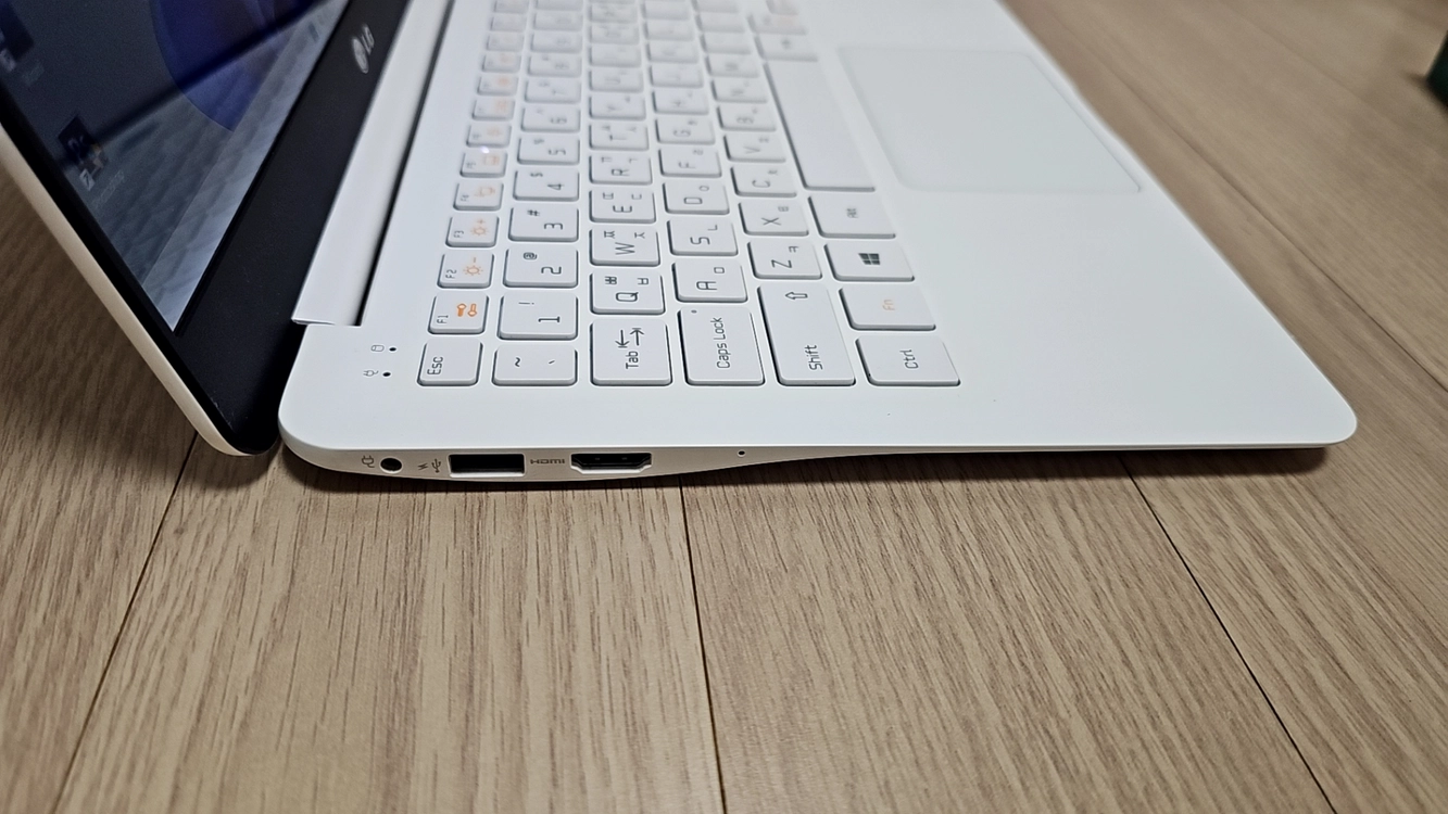 S급 LG 그램 노트북 gram 13인치 i5 엑셀 한글 오피스 이미지