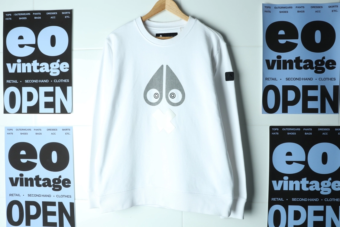 (L-XL) 무스너클 맨투맨 티셔츠 빅로고 화이트 이미지