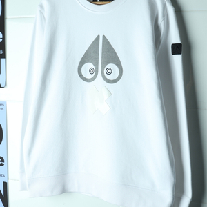 (L-XL) 무스너클 맨투맨 티셔츠 빅로고 화이트 이미지