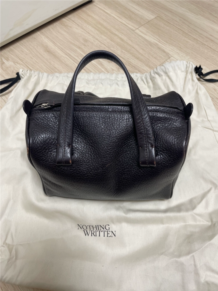 낫띵리튼 토트백 가방 loaf bread tote bag 이미지