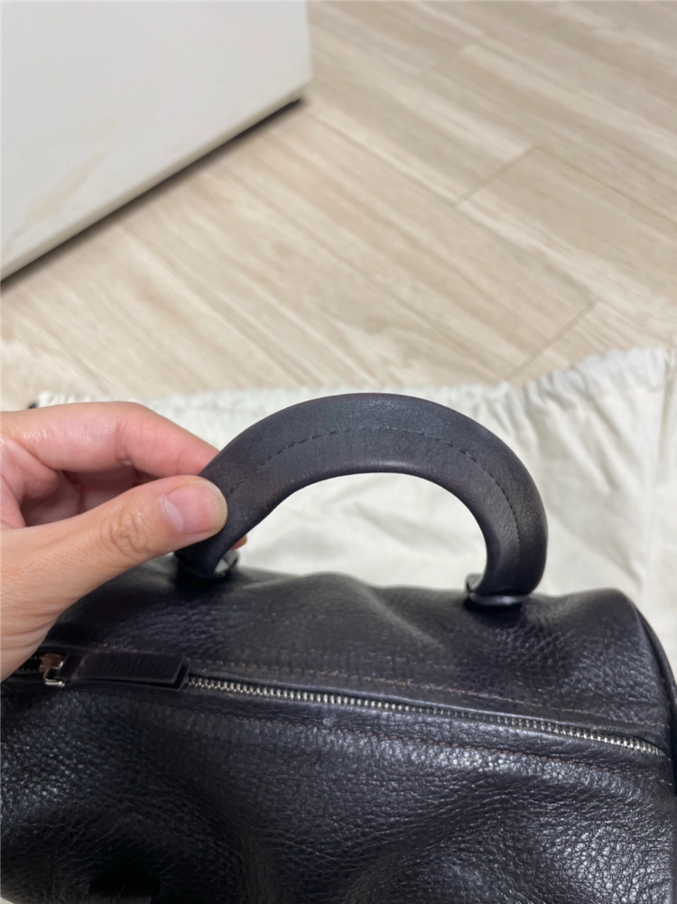 낫띵리튼 토트백 가방 loaf bread tote bag 이미지