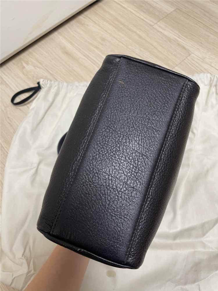 낫띵리튼 토트백 가방 loaf bread tote bag 이미지