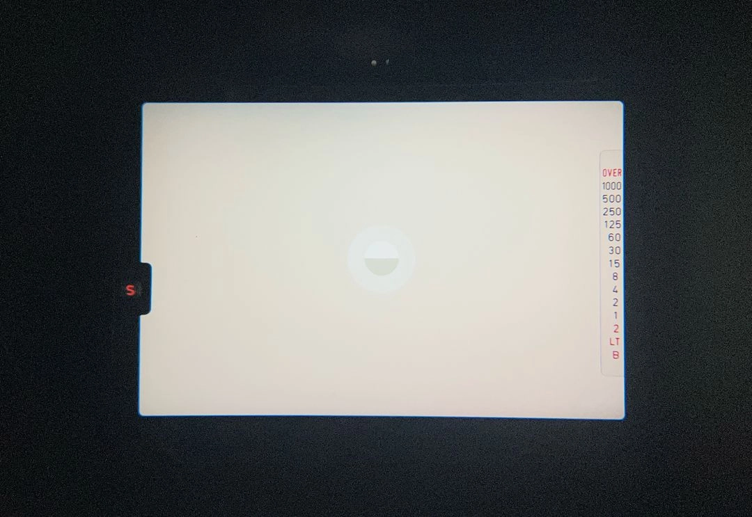 콘탁스 137 MA쿼츠 필름카메라 부품용 팝니다. 이미지