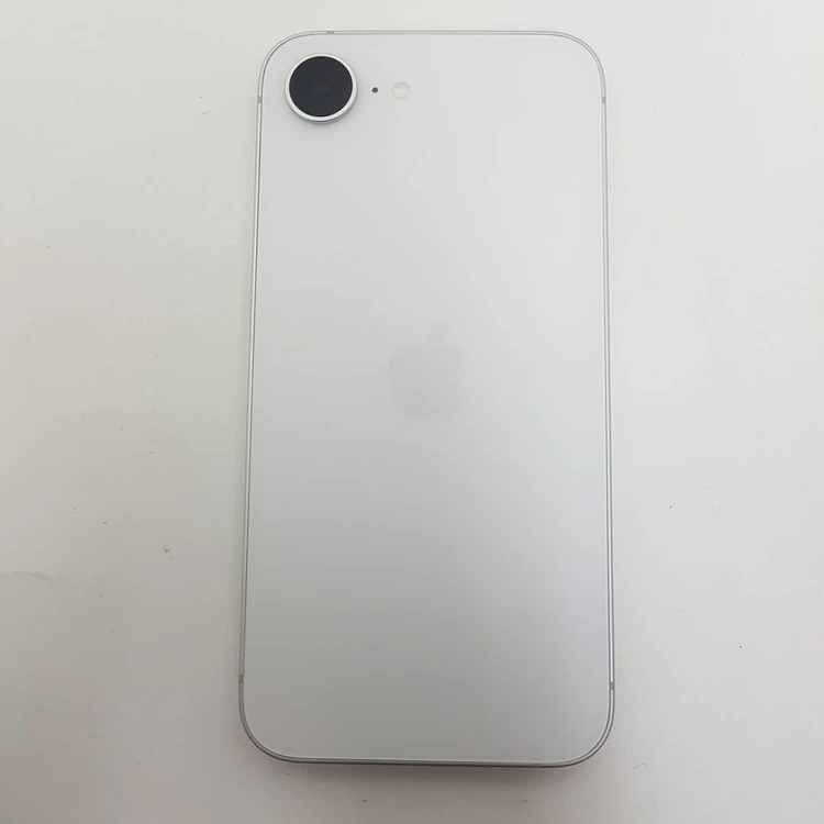 서울 아이폰 iPhone 16e 화이트 128기가 S급 팝니다. 이미지
