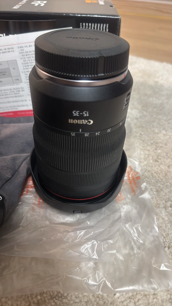 Canon RF 15-35mm f/2.8 L IS USM 줌렌즈 이미지