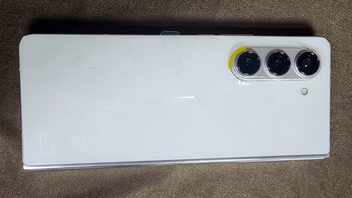 갤럭폴드5 512GB 이미지