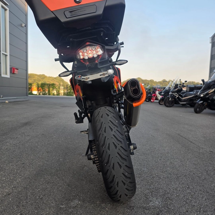 [특가] ktm190s 슈퍼어드벤처s 머플러구변o 2채널 블박o 3박스 보유중 저렴하게 판매합니다 이미지
