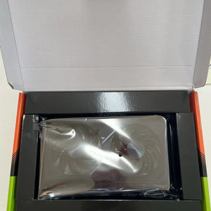 기가바이트 지포스 RTX 5060 그래픽카드 새제품 이미지