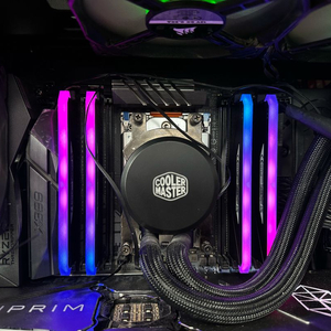 램/메모리 커세어 DDR4-3600 RGB 32GB x 4개 (하이닉스 칩셋)) 이미지