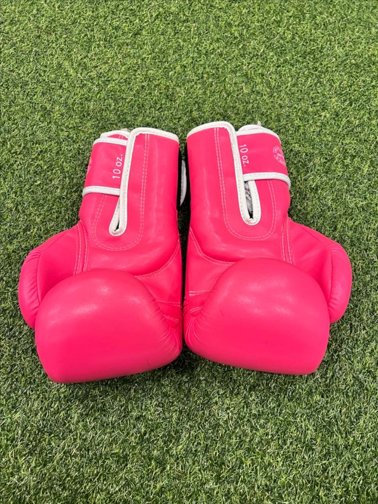 페어텍스(Fairtex) 복싱 글러브 핑크 10oz 판매 합니다. 이미지