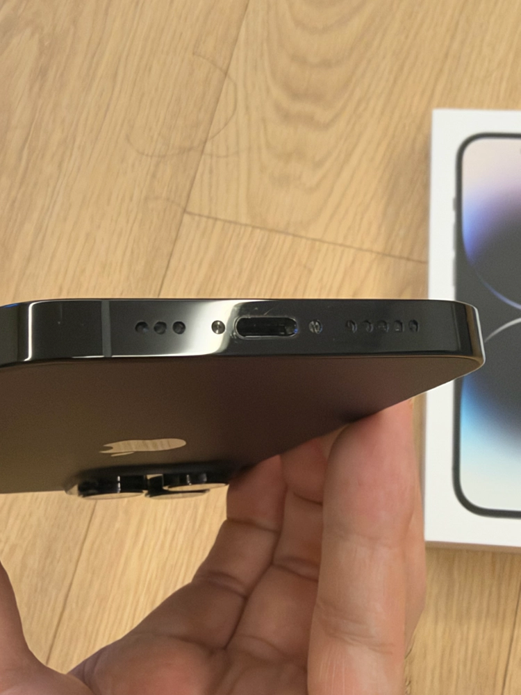 아이폰 14 프로 스페이스 블랙 색상 512GB 팝니다 이미지