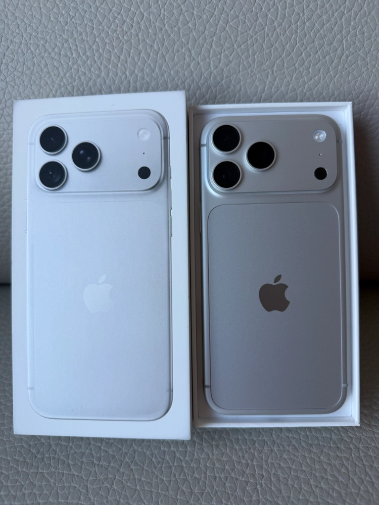 (단순개봉)아이폰18 Pro Max 실버 256GB 자급제 판매 혹은 교환 이미지