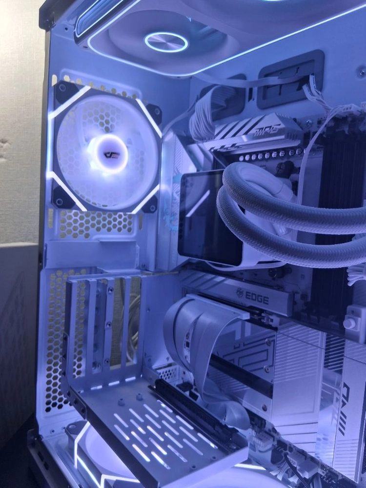9800x3d + b850 반본체 이미지