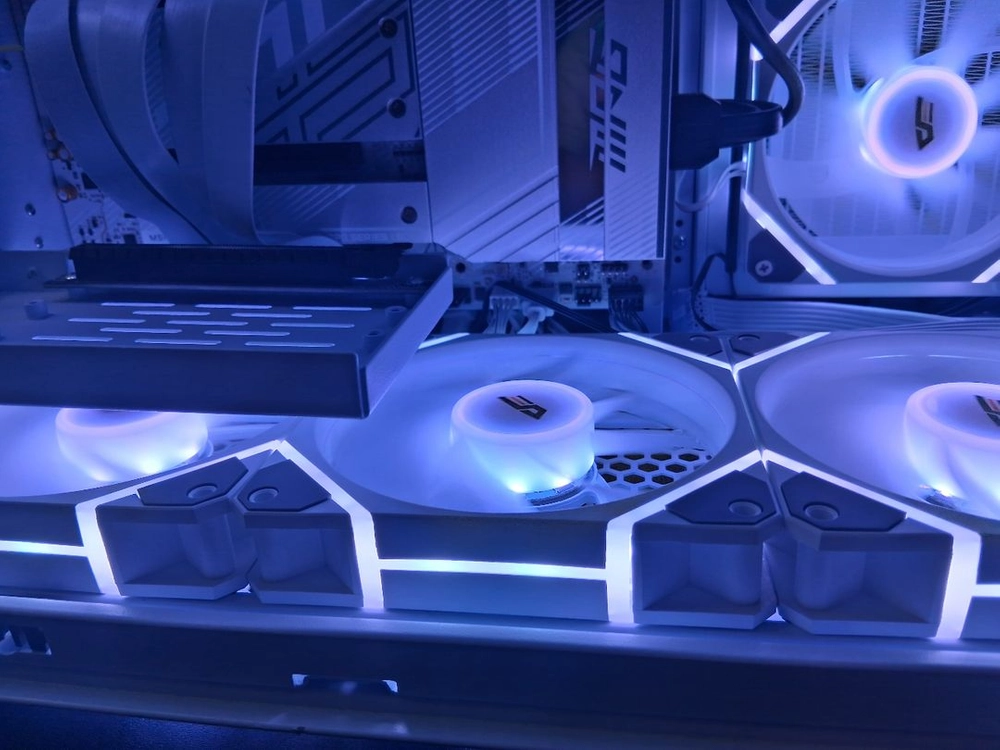 9800x3d + b850 반본체 이미지