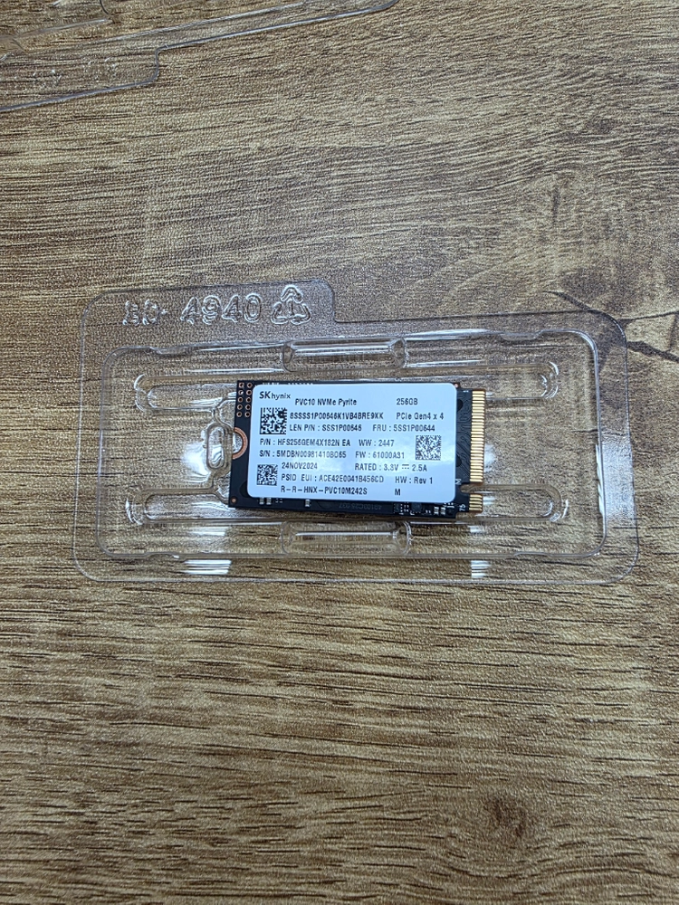 미사용 SK 하이닉스 PVC10 2242 42mm NVMe SSD 256GB 택포 판매합니다 - 안심되는 중고거래