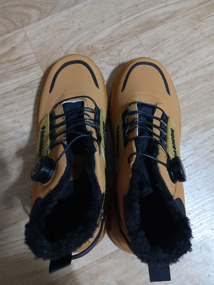 스타워즈 콜라보 스니커즈 이미지