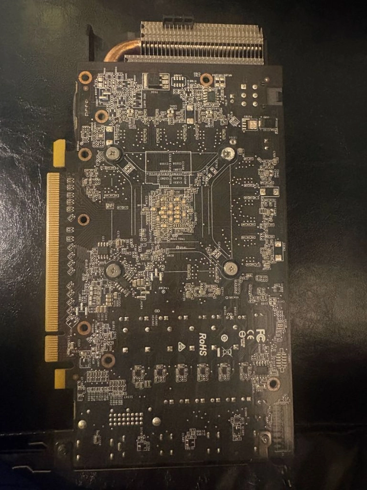 애즈락 팬텀게이밍 rx580 8gb 그래픽카드 이미지