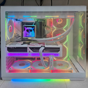 9800X3D , RTX 5070ti 게이밍 컴퓨터 팝니다 이미지