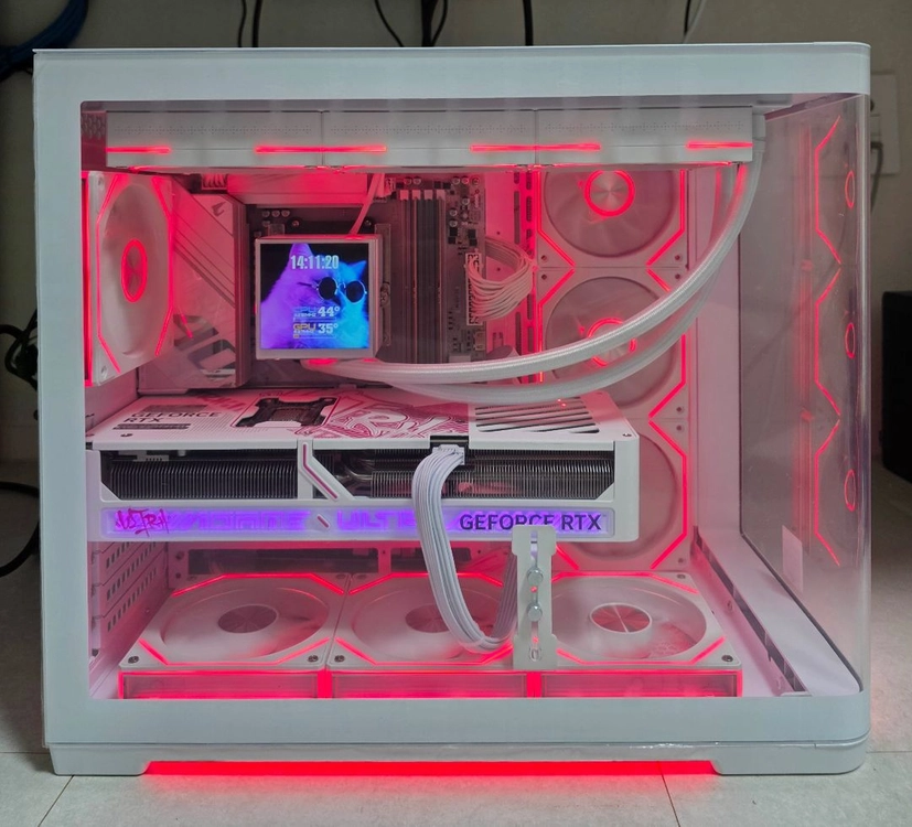 9800X3D , RTX 5070ti 게이밍 컴퓨터 팝니다 이미지