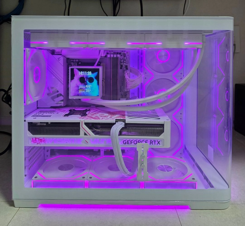9800X3D , RTX 5070ti 게이밍 컴퓨터 팝니다 이미지