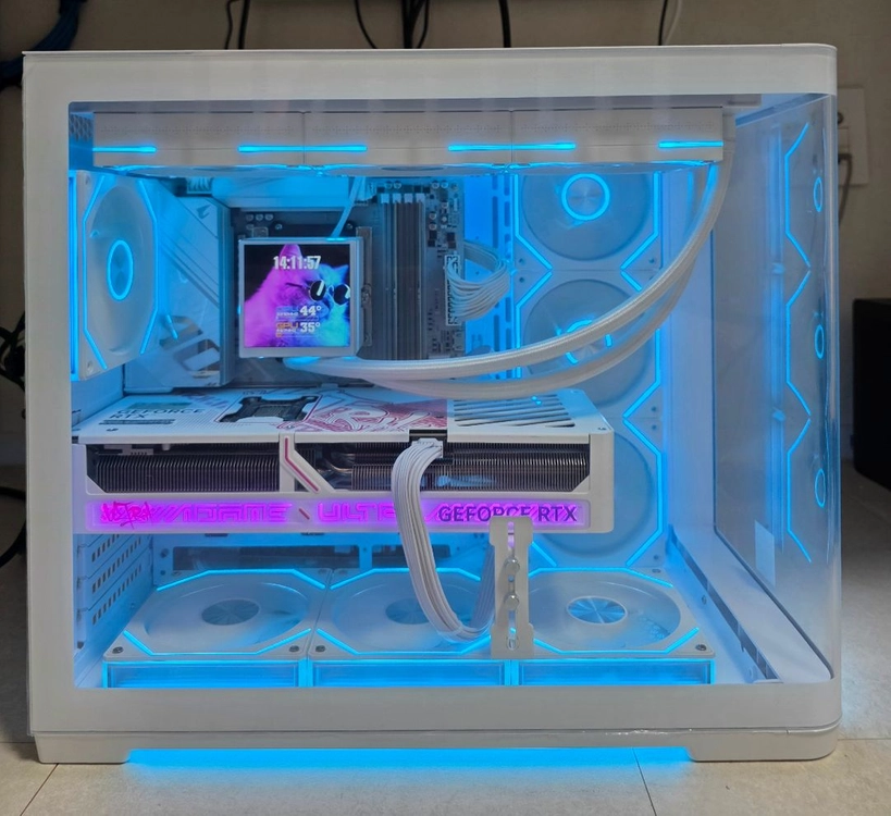 9800X3D , RTX 5070ti 게이밍 컴퓨터 팝니다 이미지